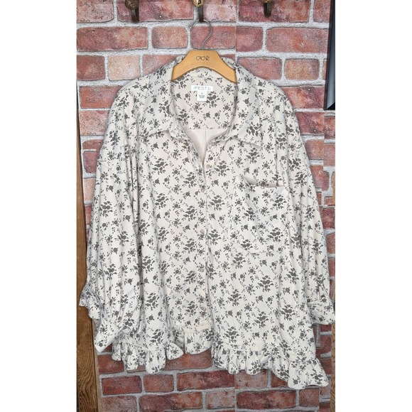 Festi Tops - Festi Floral Corduroy Ruffle Hem Button Down Shirt Shacket Cream Grey Size 5